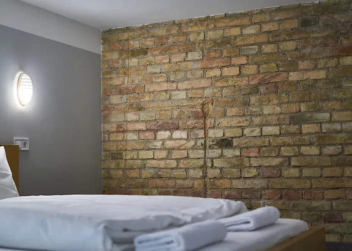 A32 | شقة بودابست