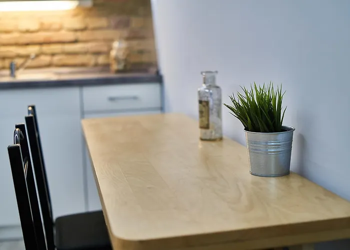 A32 | شقة بودابست