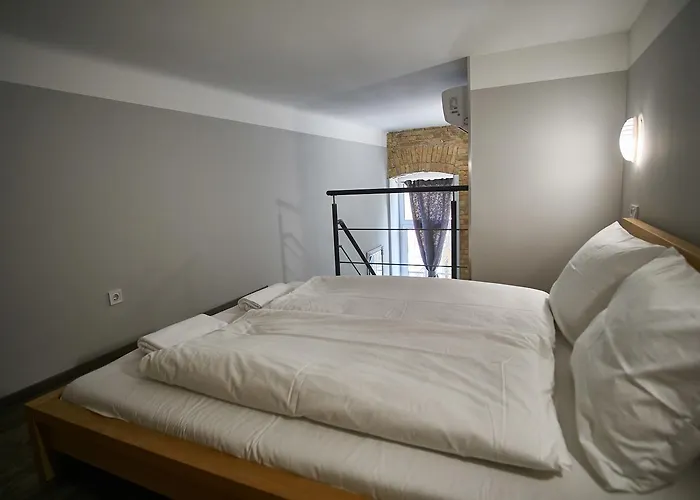 A32 | Apartament *