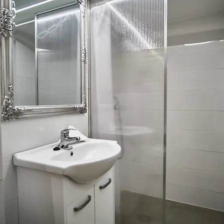 A32 | Apartment