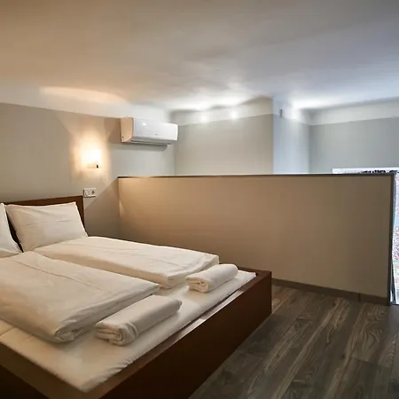 Apartment A32 | *