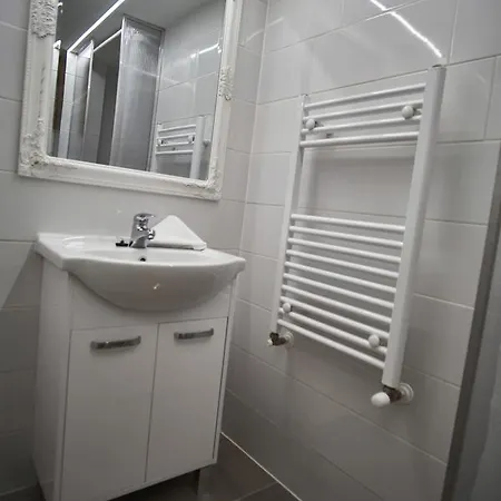A32 | Apartment *