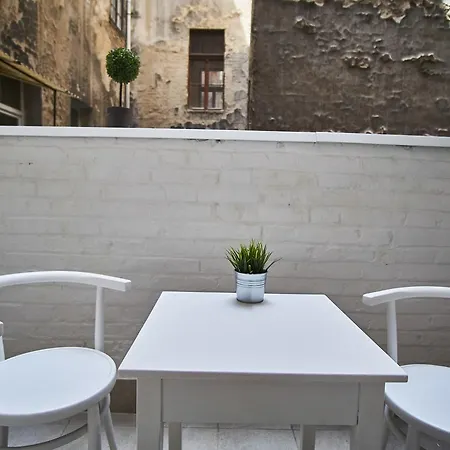 Apartment A32 | Budapest